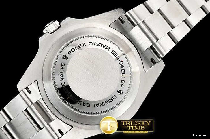 0412 ROLSD076 – Seadweller FreshLook 1016